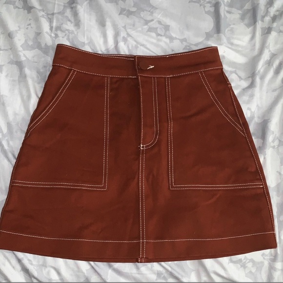 ZARA BURGUNDY MINI SKIRT - Picture 3 of 5